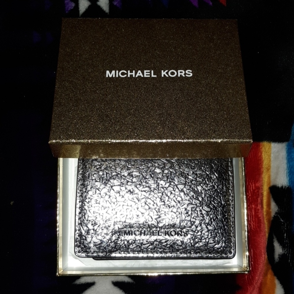 Michael Kors wallet